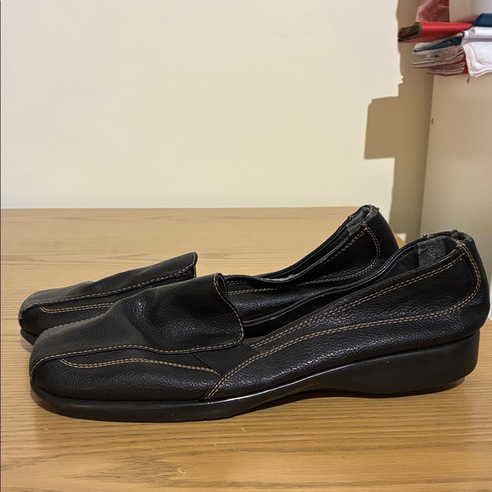 Black Leather Women's Loafers